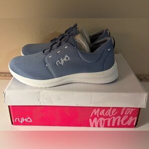Ryka Recovery Washable Bungee Sneakers -Renew Size 9.5 Brand New in Box